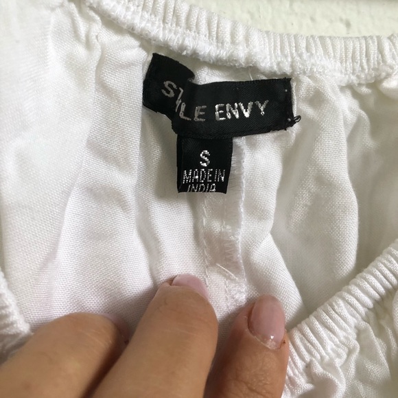 🌞 White Off the Shoulder Top Small - Picture 5 of 7